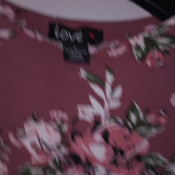 Love - Picture 3 of 3